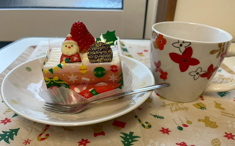 クリスマス会はビンゴで大盛り上がり