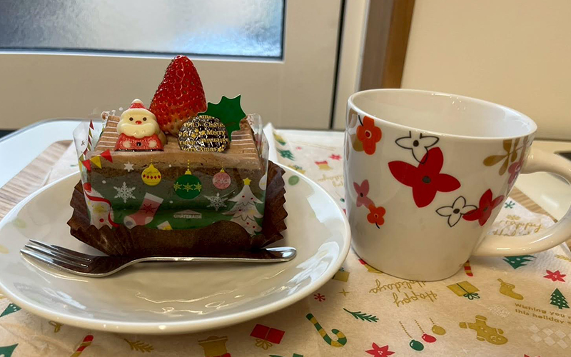 クリスマス会はビンゴで大盛り上がり