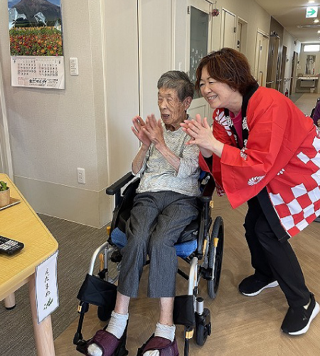 夏祭り「屋台ケアリー」を行いました。