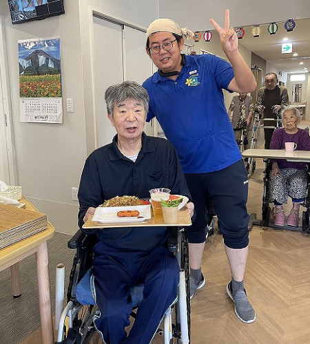 夏祭り「屋台ケアリー」を行いました。